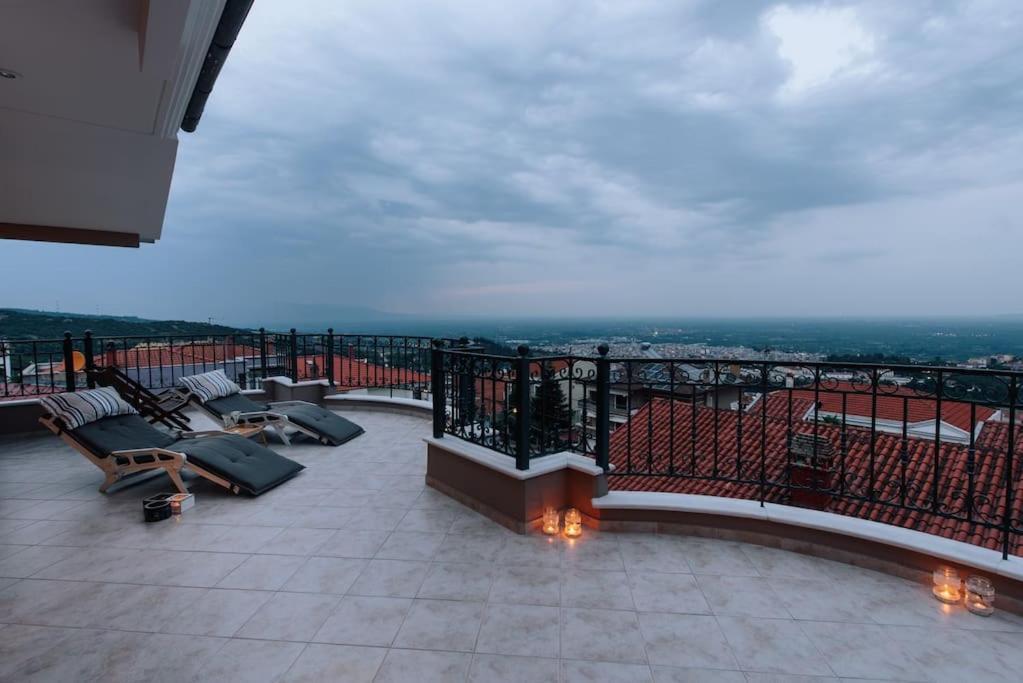 شقة Amazing View With Huge Balcony فيريا المظهر الخارجي الصورة