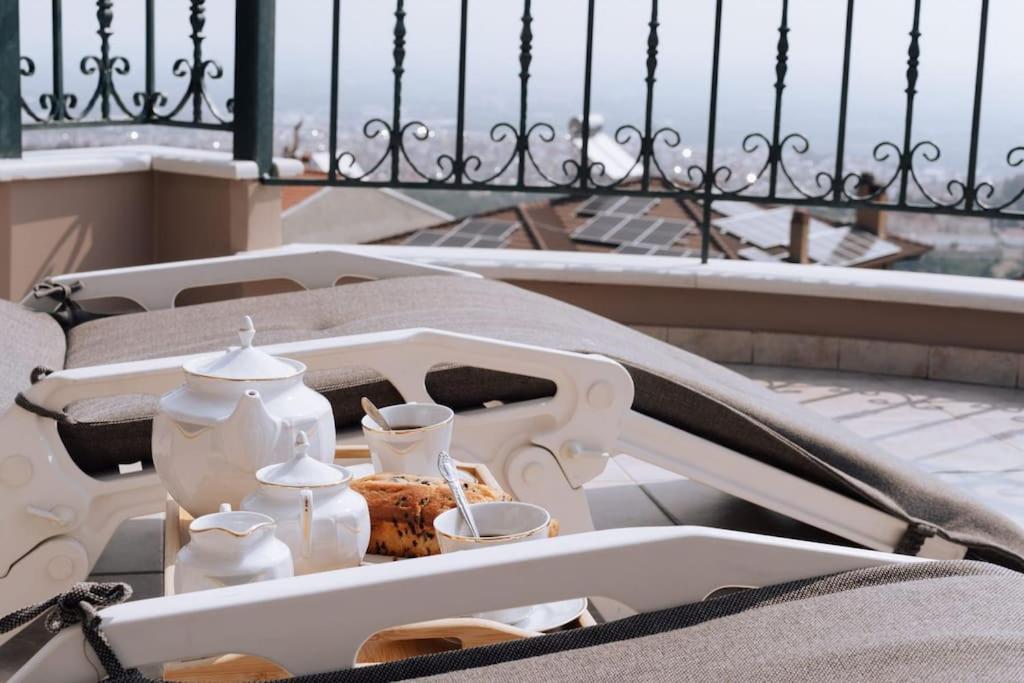 شقة Amazing View With Huge Balcony فيريا المظهر الخارجي الصورة